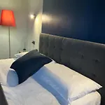 Oda ve Kahvaltı Casa Corallium 4*